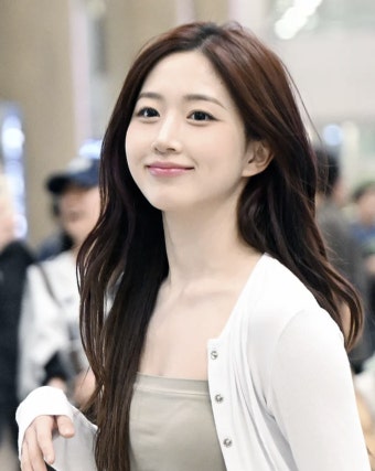 1341823c9c69de8f90d64e49271cb8bc_nF24UHKj_29e2e103980b09075f6de7c6311b868c73a0401a.jpeg